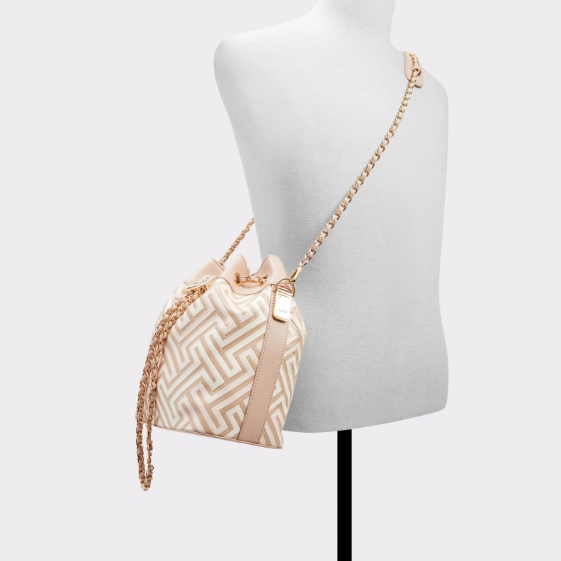 Fashion Pink Overflow New Arrival Hyndburn Aldo