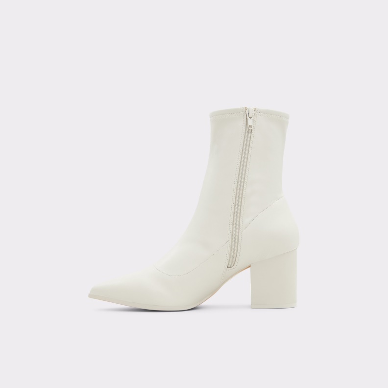 Fashion Bone Priella Ankle Boot Aldo