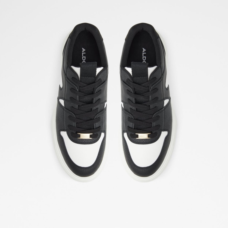Fashion Zeus Low Top Sneaker Lug Sole Aldo