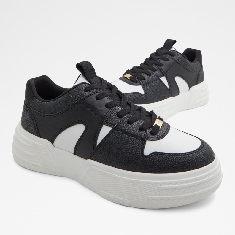 Zeus Low Top Sneaker Lug Sole Fashion Aldo