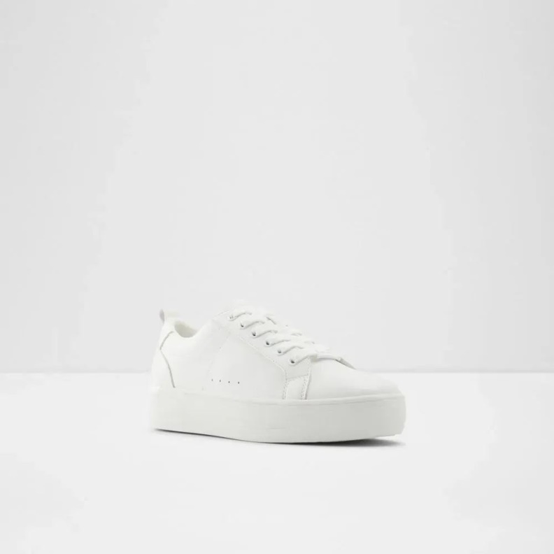 Meadow Women's Low Top Sneaker Fashion Aldo White