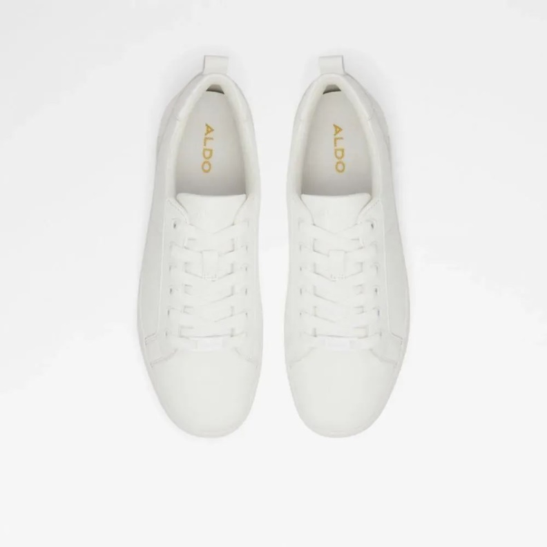 Meadow Women's Low Top Sneaker Fashion Aldo White