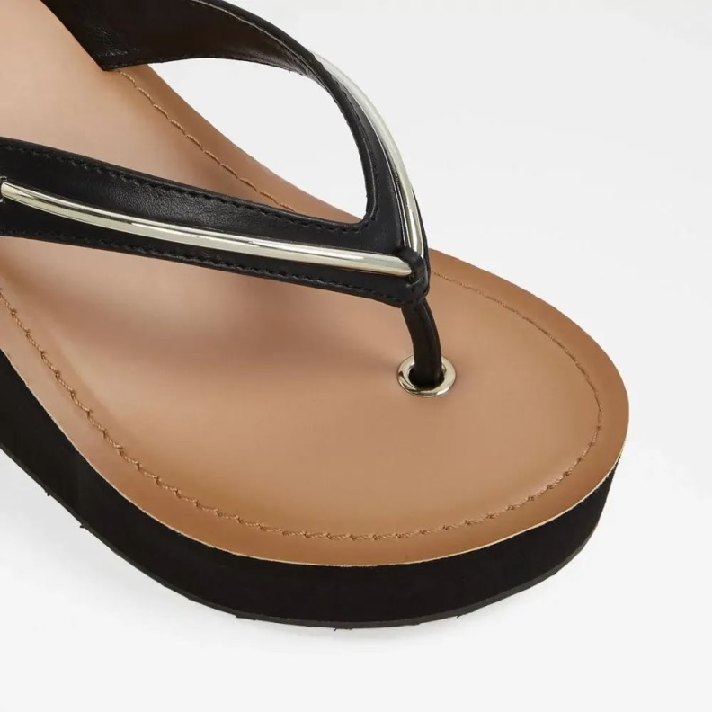Sobrylla Women's Wedge Platfothong Sandal Aldo Fashion Black