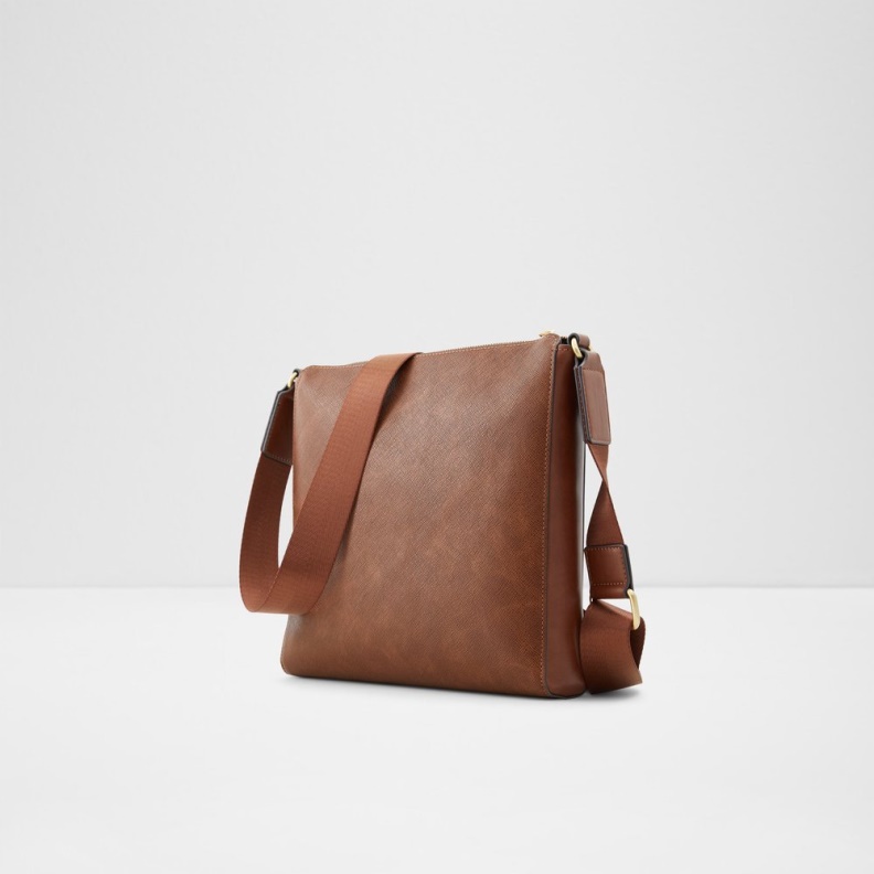 Jereil Rust Aldo Fashion